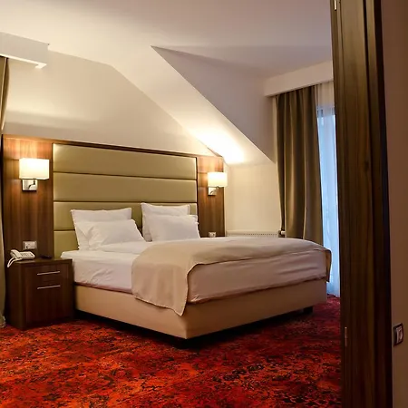 Radsor Hotel 4*